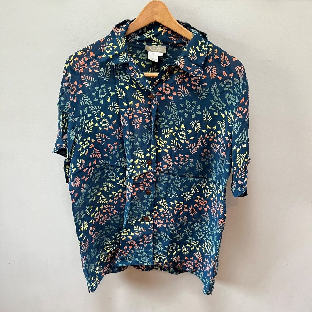 The Territory Ahead Floral‎ Button-Down Shirt Semi-Sheer- L